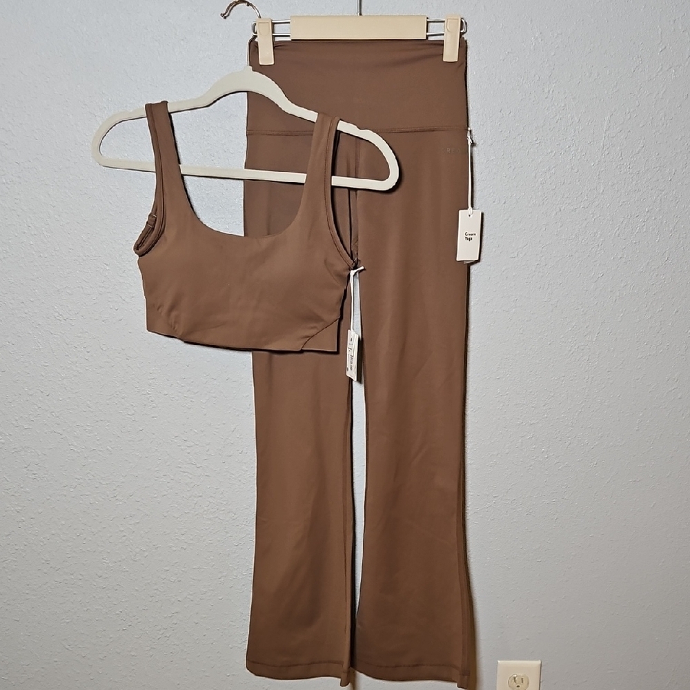 NEW Cream Yoga Bra And Leggings Set In Mocha
